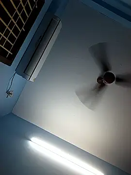 jothika45 online show from April 18, 2026, 7:07 pm