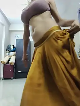 Snapshot of nidhii_nude chatting on July 3, 2026, 10:16 pm nidhii nude online show from July 3, 2026, 10:16 pm