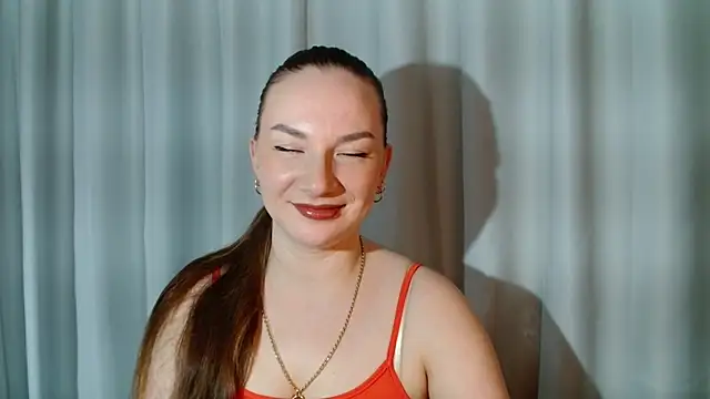 Snapshot of Belle_Fiesta chatting on April 8, 2026, 10:00 pm Belle Fiesta online show from April 8, 2026, 10:00 pm
