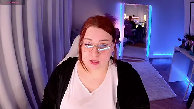 Adelina Mood online show from March 8, 2026, 2:04 am