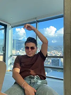 Snapshot of JesseJones_ chatting on March 21, 2026, 10:35 pm JesseJones online show from March 21, 2026, 10:35 pm