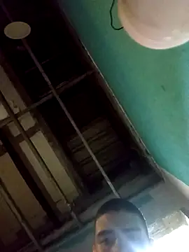 Snapshot of Toro18x4 chatting on April 10, 2026, 8:10 am Toro18x4 online show from April 10, 2026, 8:10 am