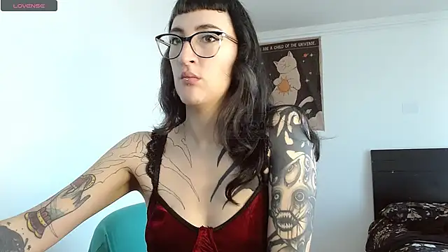 Snapshot of VelvetVal_ chatting on March 22, 2026, 3:13 pm VelvetVal online show from March 22, 2026, 3:13 pm