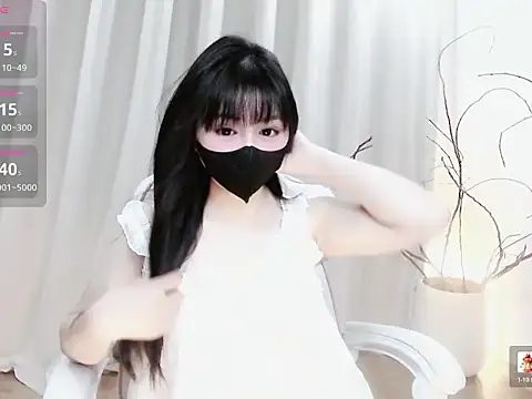 Sweet-Shuna online show from March 19, 2026, 4:29 pm