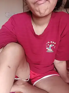 Snapshot of Divya3107 chatting on July 9, 2026, 3:29 am Divya3107 online show from July 9, 2026, 3:29 am