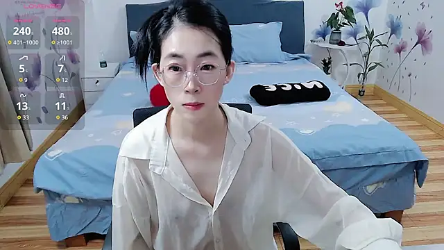 Snapshot of mila-baby-99 chatting on May 1, 2026, 5:01 am mila-baby-99 online show from May 1, 2026, 5:01 am