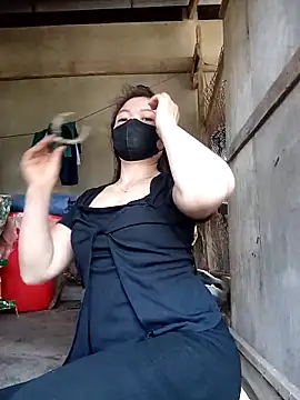 Bling-pusy online show from March 19, 2026, 9:20 am