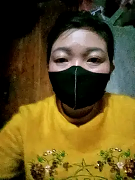 Bling-pusy online show from March 8, 2026, 12:41 pm