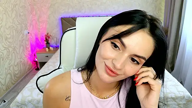 MilaaSweety online show from July 2, 2026, 1:06 pm