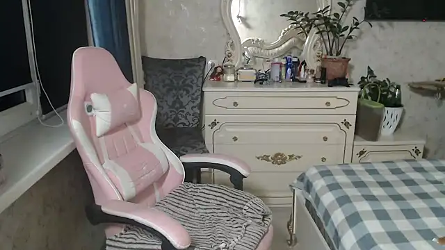 Snapshot of Sweet_Lena7 chatting on June 12, 2026, 3:54 pm Sweet Lena7 online show from June 12, 2026, 3:54 pm