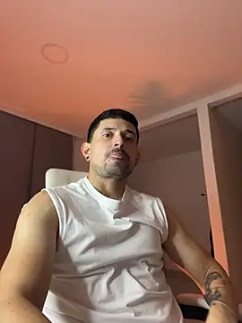 TroyeSavage online show from April 13, 2026, 10:52 am