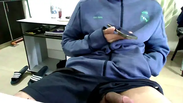 Morboxxxoo online show from April 27, 2026, 3:32 pm