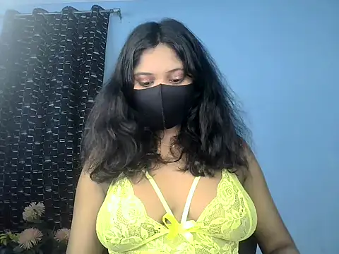 Snapshot of KASHISH_SINGH_ chatting on May 24, 2026, 1:33 pm KASHISH SINGH online show from May 24, 2026, 1:33 pm