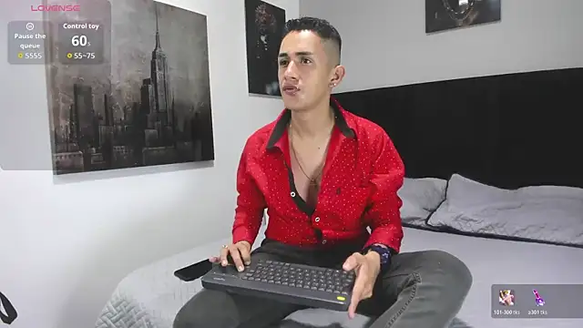 Snapshot of _Alan_Walker_1 chatting on May 3, 2026, 6:33 pm Alan Walker 1 online show from May 3, 2026, 6:33 pm