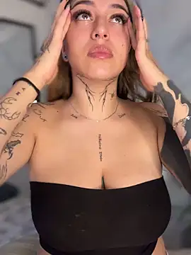 CarolQueen1  online show from March 29, 2026, 1:46 pm