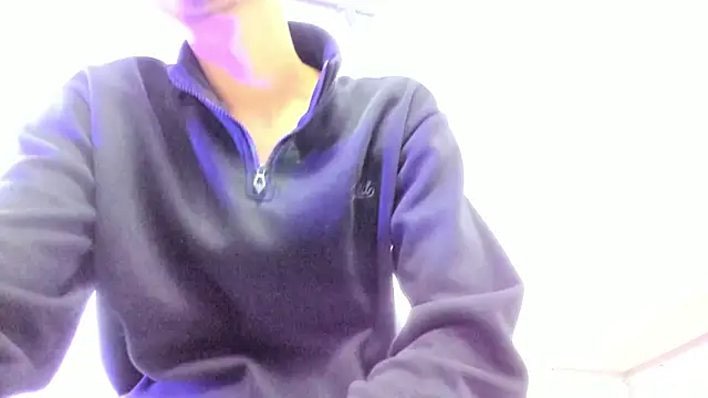 Valentin Lux online show from April 22, 2026, 2:51 am