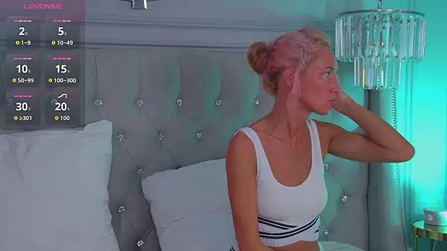 MonicaRice online show from April 21, 2026, 6:20 am