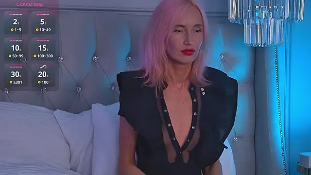 MonicaRice online show from April 3, 2026, 6:42 am