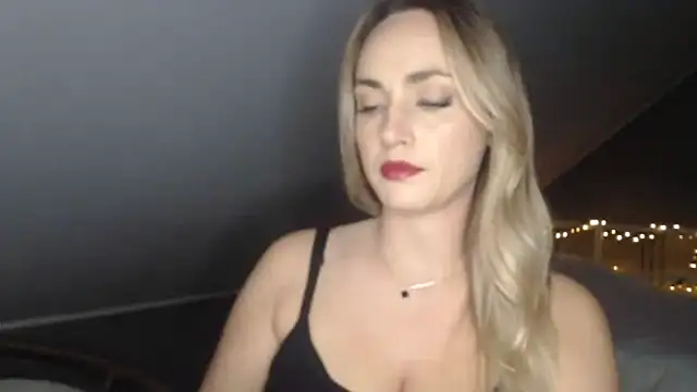 ScarlettSensitive online show from June 12, 2026, 7:22 pm