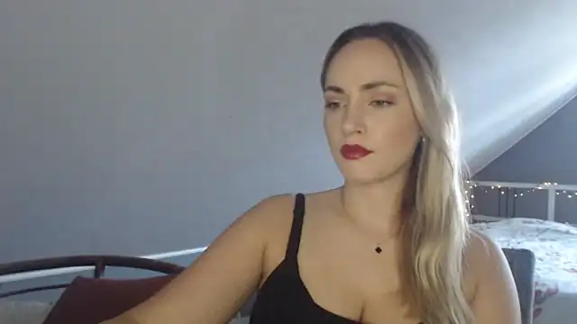 ScarlettSensitive online show from June 23, 2026, 6:22 am