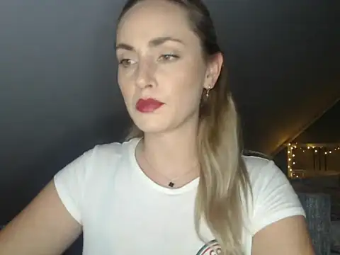 ScarlettSensitive online show from June 8, 2026, 8:31 pm