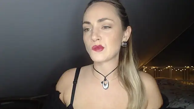 ScarlettSensitive online show from June 16, 2026, 8:20 pm