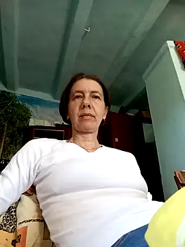 Tania9876 online show from May 3, 2026, 9:25 am
