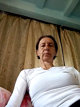 Tania9876 online show from May 30, 2026, 6:20 am