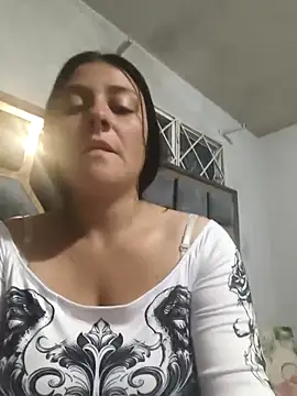 Snapshot of Scarlet_Passion chatting on April 29, 2026, 10:16 pm Scarlet Passion online show from April 29, 2026, 10:16 pm