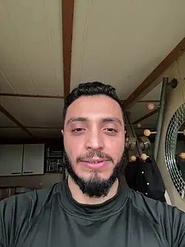Snapshot of SoftAmjad chatting on May 3, 2026, 6:11 pm SoftAmjad online show from May 3, 2026, 6:11 pm