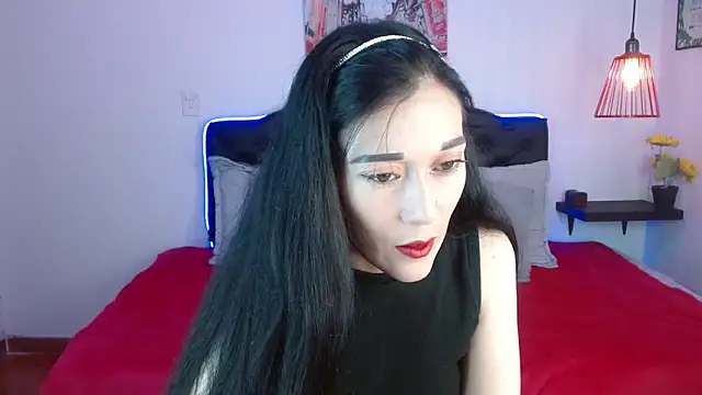 Mylu xx online show from May 4, 2026, 1:58 pm
