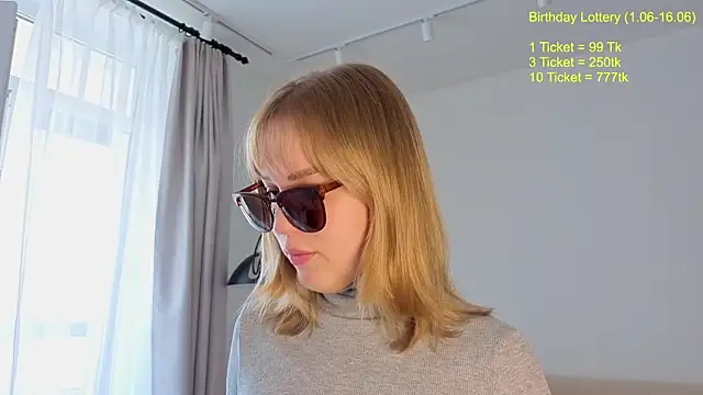 Snapshot of LittleForestELF2 chatting on June 9, 2026, 10:38 am LittleForestELF2 online show from June 9, 2026, 10:38 am