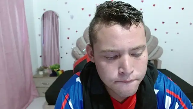 Snapshot of sven_fox723 chatting on May 17, 2026, 1:11 pm sven fox723 online show from May 17, 2026, 1:11 pm
