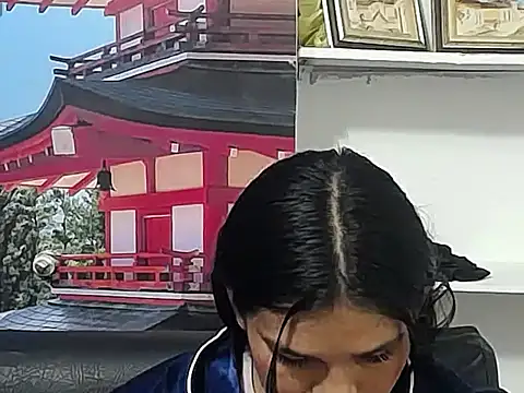  mailyy  online show from March 9, 2026, 6:33 pm