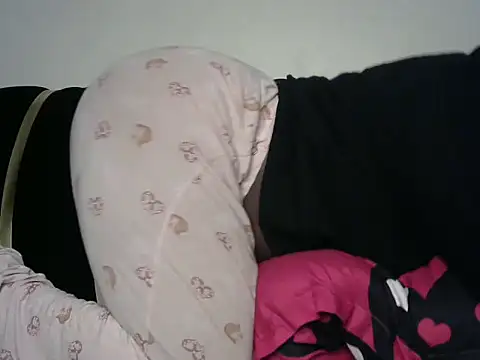 Sexxybella  online show from May 22, 2026, 6:06 pm