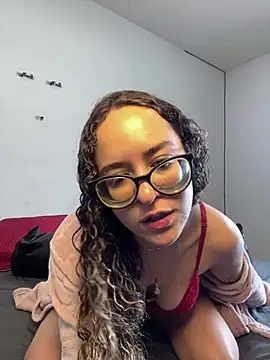 Snapshot of Anamyst chatting on June 25, 2026, 6:24 pm Anamyst online show from June 25, 2026, 6:24 pm