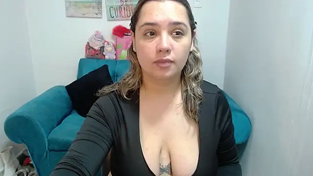 Snapshot of veronicaparkersex chatting on May 11, 2026, 12:28 pm veronicaparkersex online show from May 11, 2026, 12:28 pm