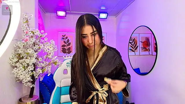 Gabriela meow online show from April 22, 2026, 12:34 pm