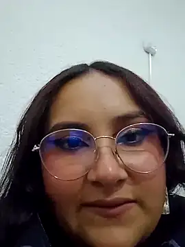 Liily Foxxy online show from March 29, 2026, 10:28 am