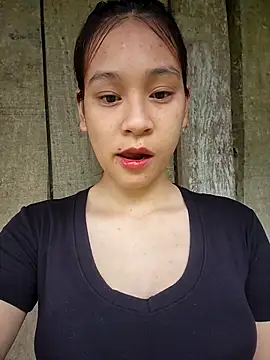 Snapshot of -Hicici- chatting on May 19, 2026, 2:07 am -Hicici- online show from May 19, 2026, 2:07 am