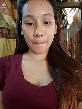 Snapshot of -Hicici- chatting on April 16, 2026, 3:29 am -Hicici- online show from April 16, 2026, 3:29 am