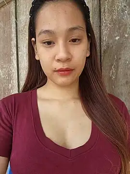 Snapshot of -Hicici- chatting on April 21, 2026, 1:53 am -Hicici- online show from April 21, 2026, 1:53 am