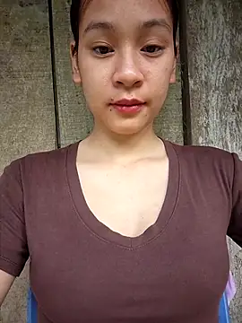 Snapshot of -Hicici- chatting on May 15, 2026, 11:03 pm -Hicici- online show from May 15, 2026, 11:03 pm
