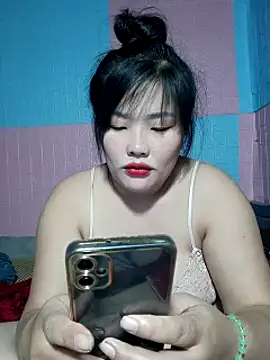 Irene-01 online show from May 10, 2026, 6:32 pm