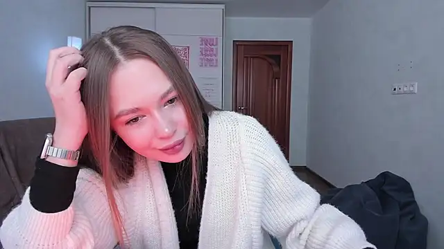 kittiangel00 online show from April 7, 2026, 4:25 am