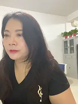 Snapshot of yu19988 chatting on April 9, 2026, 1:40 am yu19988 online show from April 9, 2026, 1:40 am