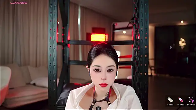 jiayao1999 online show from May 8, 2026, 6:39 am