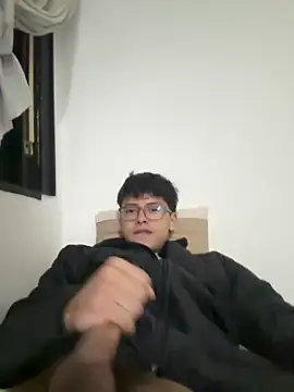 Snapshot of jossmacsi chatting on May 19, 2026, 4:41 am jossmacsi online show from May 19, 2026, 4:41 am