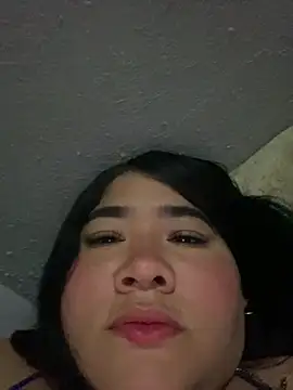 Snapshot of Camilabigttis chatting on March 28, 2026, 6:36 am Camilabigttis online show from March 28, 2026, 6:36 am