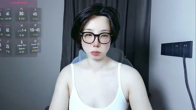 lin lin 520 520 online show from August 8, 2026, 3:52 pm